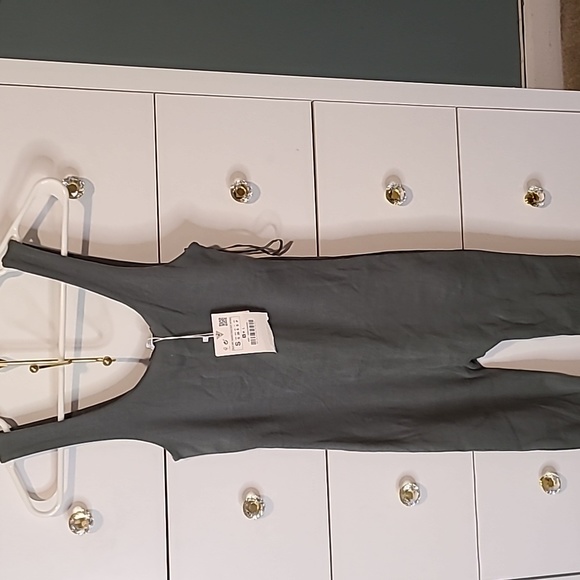 NEW Zara jumpsuit - Picture 4 of 6